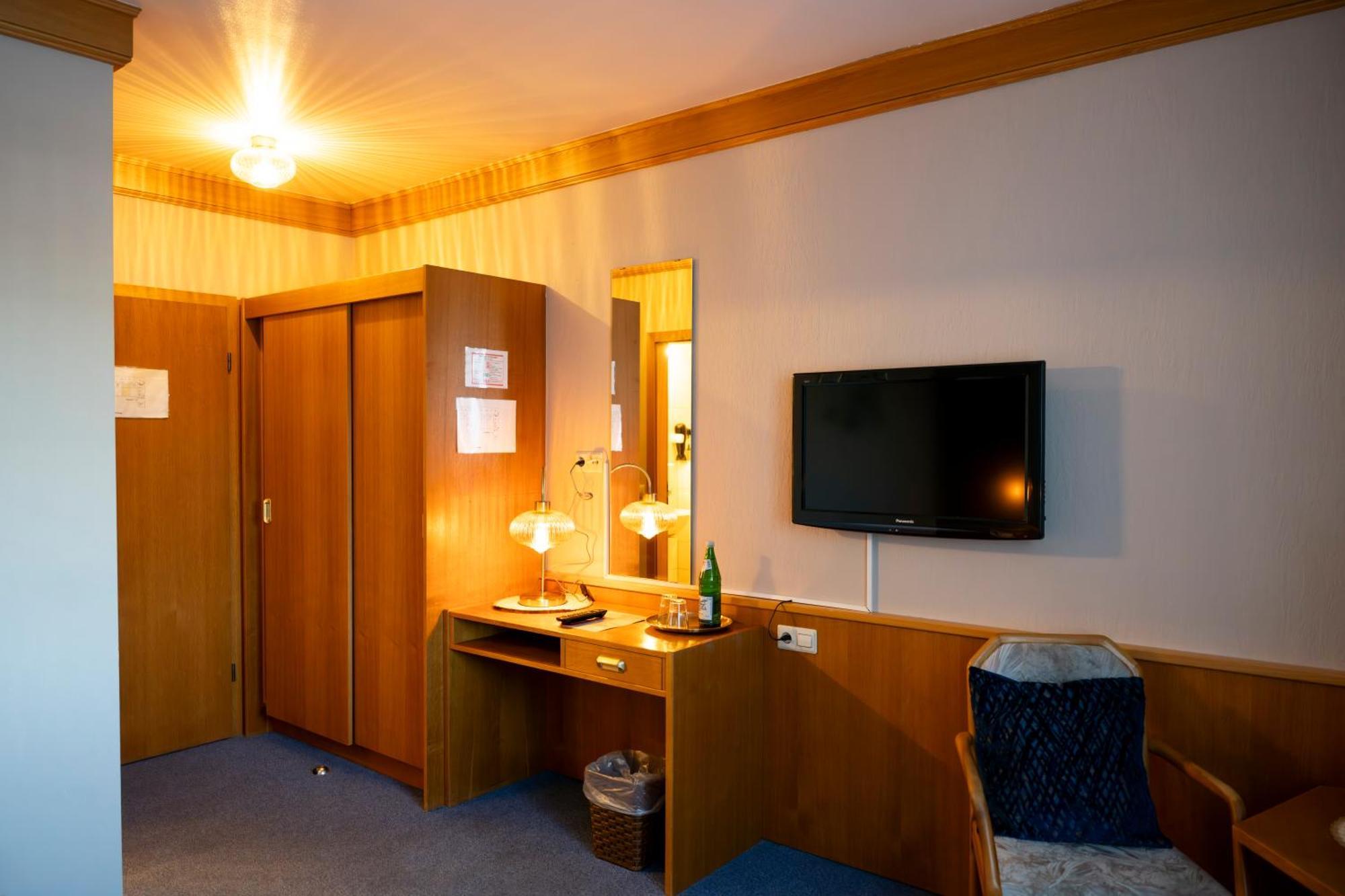 Hotel Guelser Weinstube Koblenz  Luaran gambar