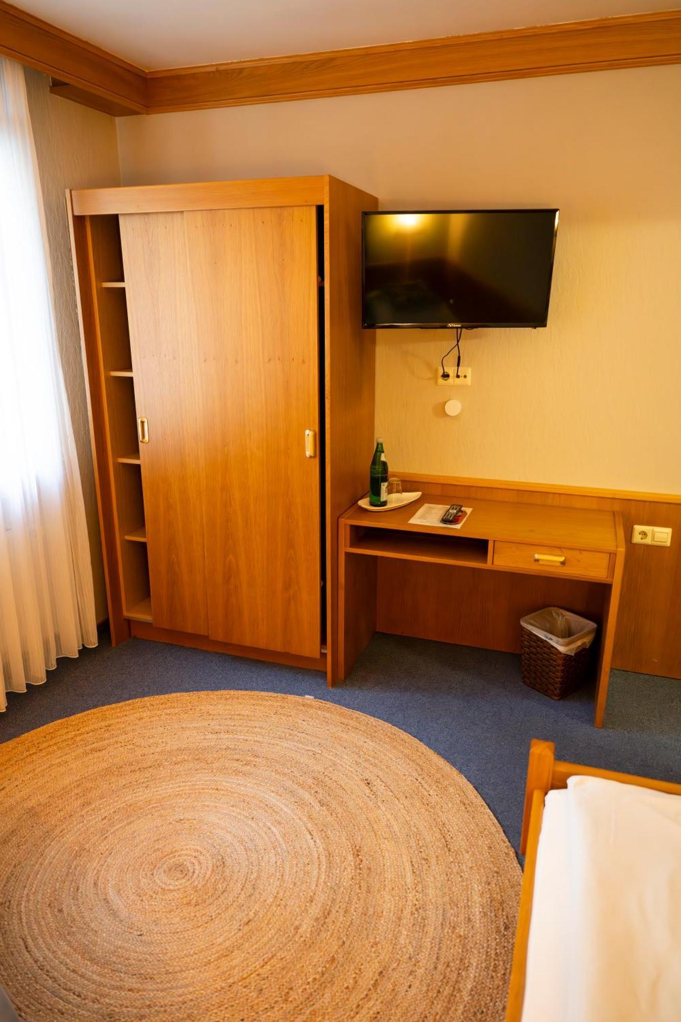 Hotel Guelser Weinstube Koblenz  Luaran gambar