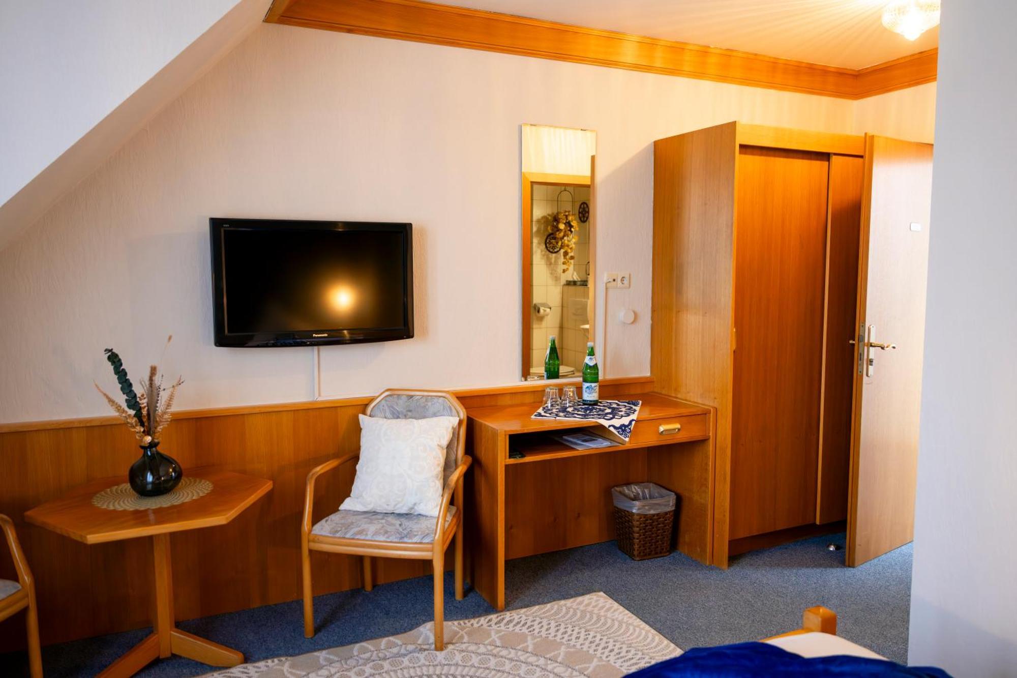 Hotel Guelser Weinstube Koblenz  Luaran gambar